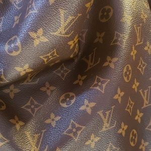 Meet your Posher, Liza